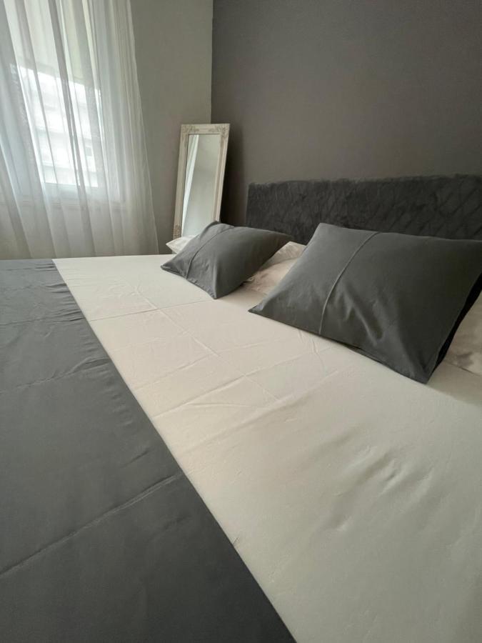 Apartament Naomi Znjan *